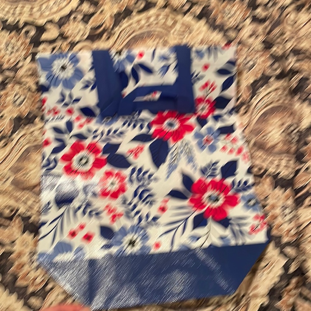 3/$5 Red white and blue floral reusable tote